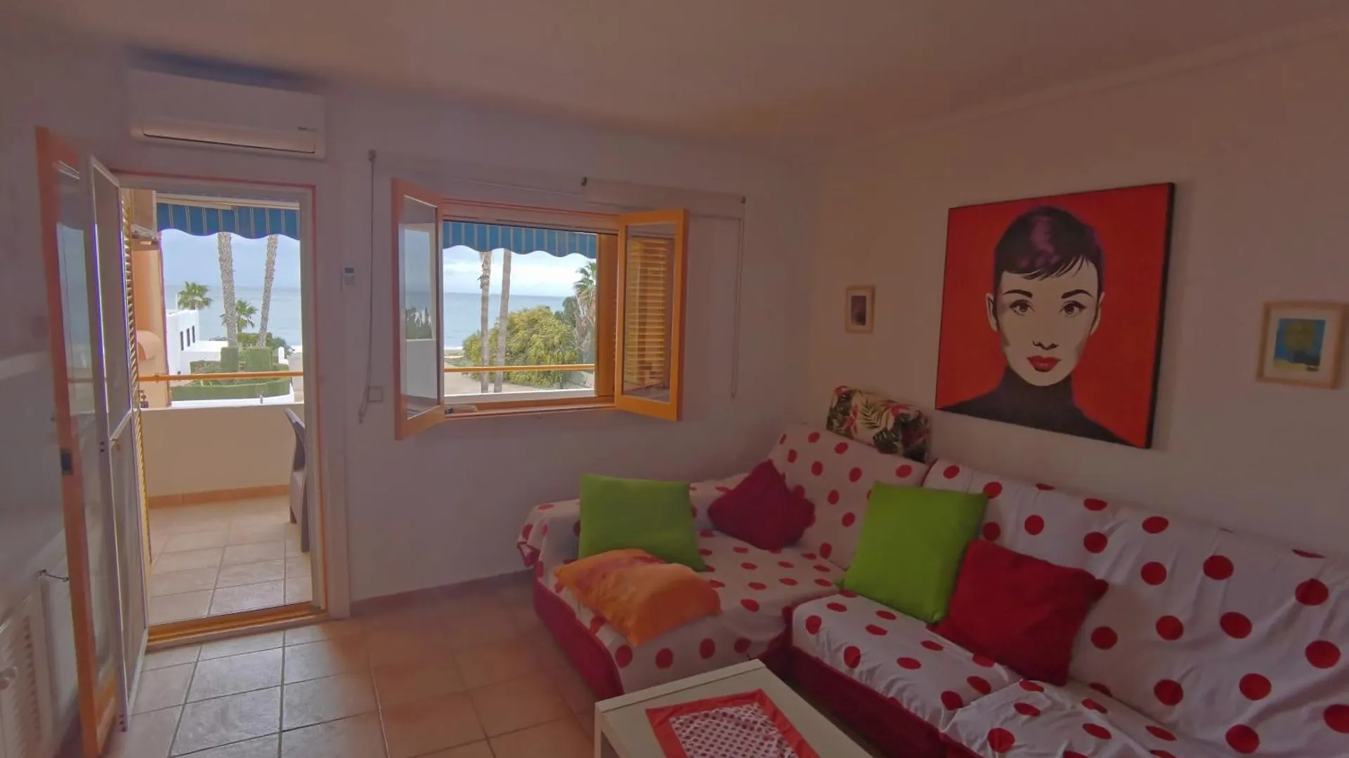 מוחקאר Apartamento El Palmeral 1ª Linea דירה